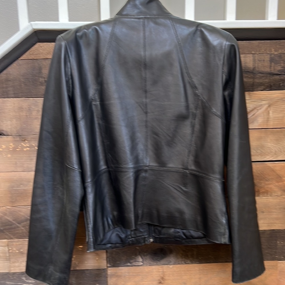Kenneth Cole - Picture 3 of 4